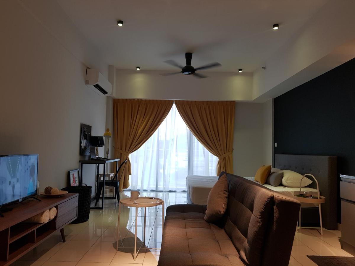 קוטה קינבלו Aeropod Sovo Studio - Laxzone Suite מראה חיצוני תמונה